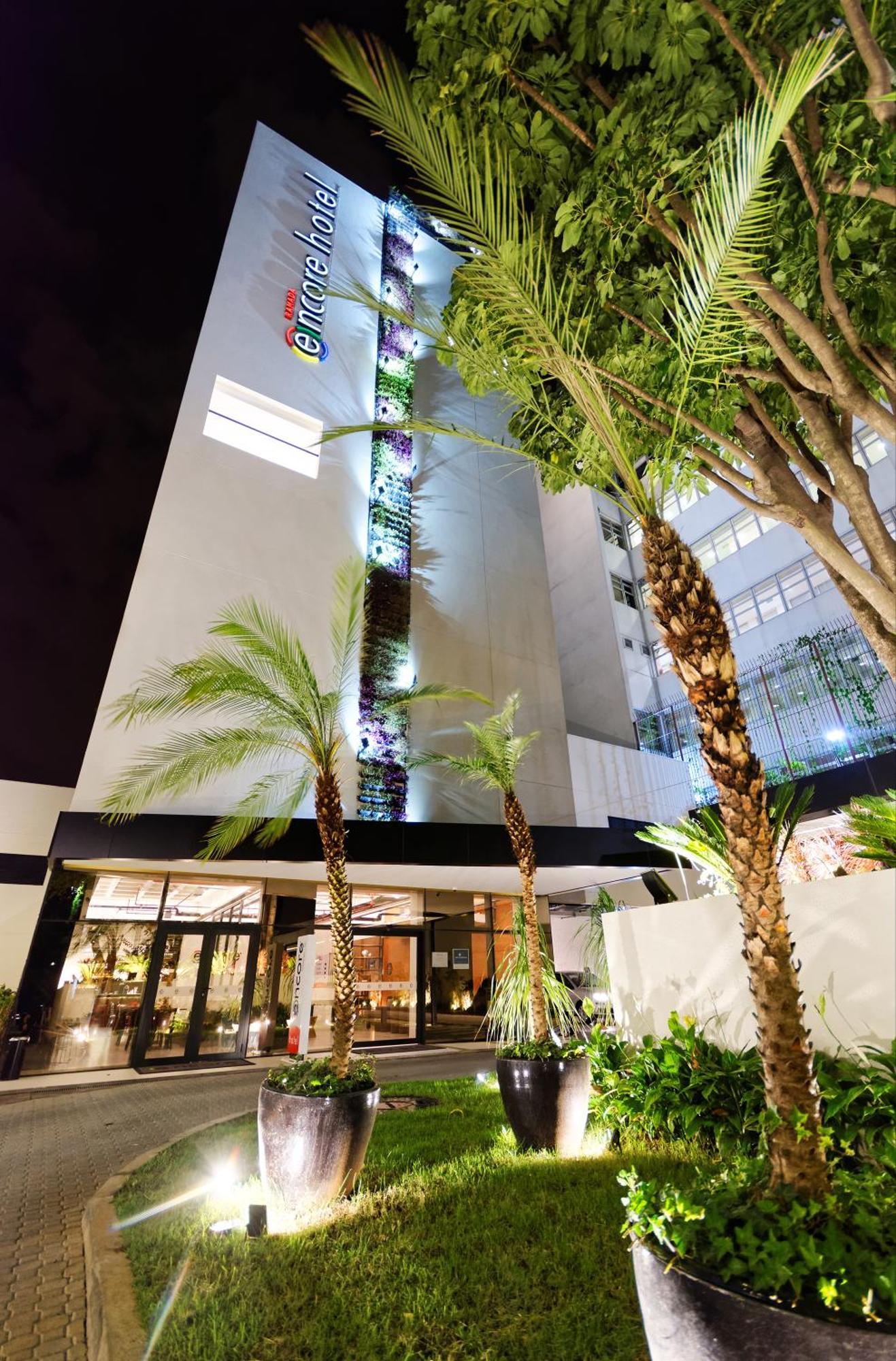 Ramada Encore Sao Paulo Tiradentes Centro Exterior photo